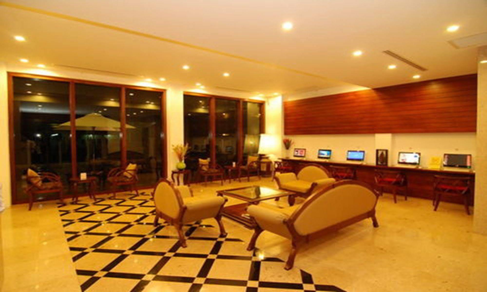 Sabaidee@Lao Hotel В'єнтьян Екстер'єр фото
